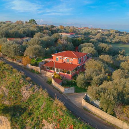 Locanda Adele Parghelia Bagian luar foto