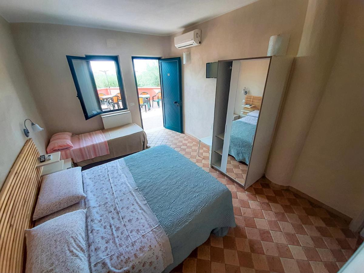 Locanda Adele Parghelia Bagian luar foto