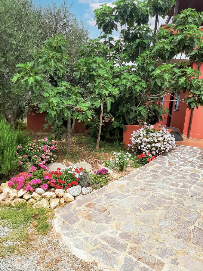 Locanda Adele Parghelia Bagian luar foto