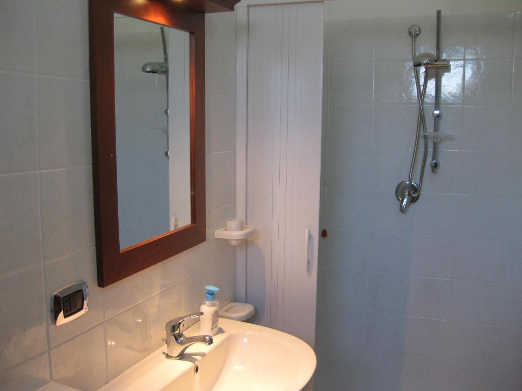 Locanda Adele Parghelia Ruang foto