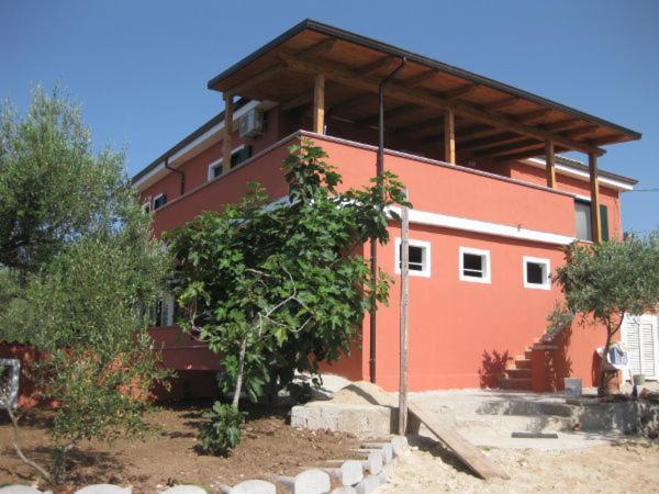 Locanda Adele Parghelia Bagian luar foto